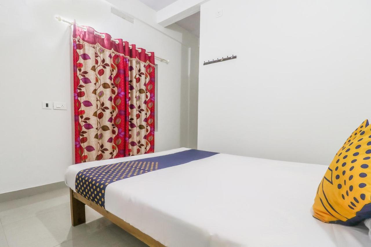 Spot On Rohini Inn Kadampuzha Kottakkal Екстер'єр фото